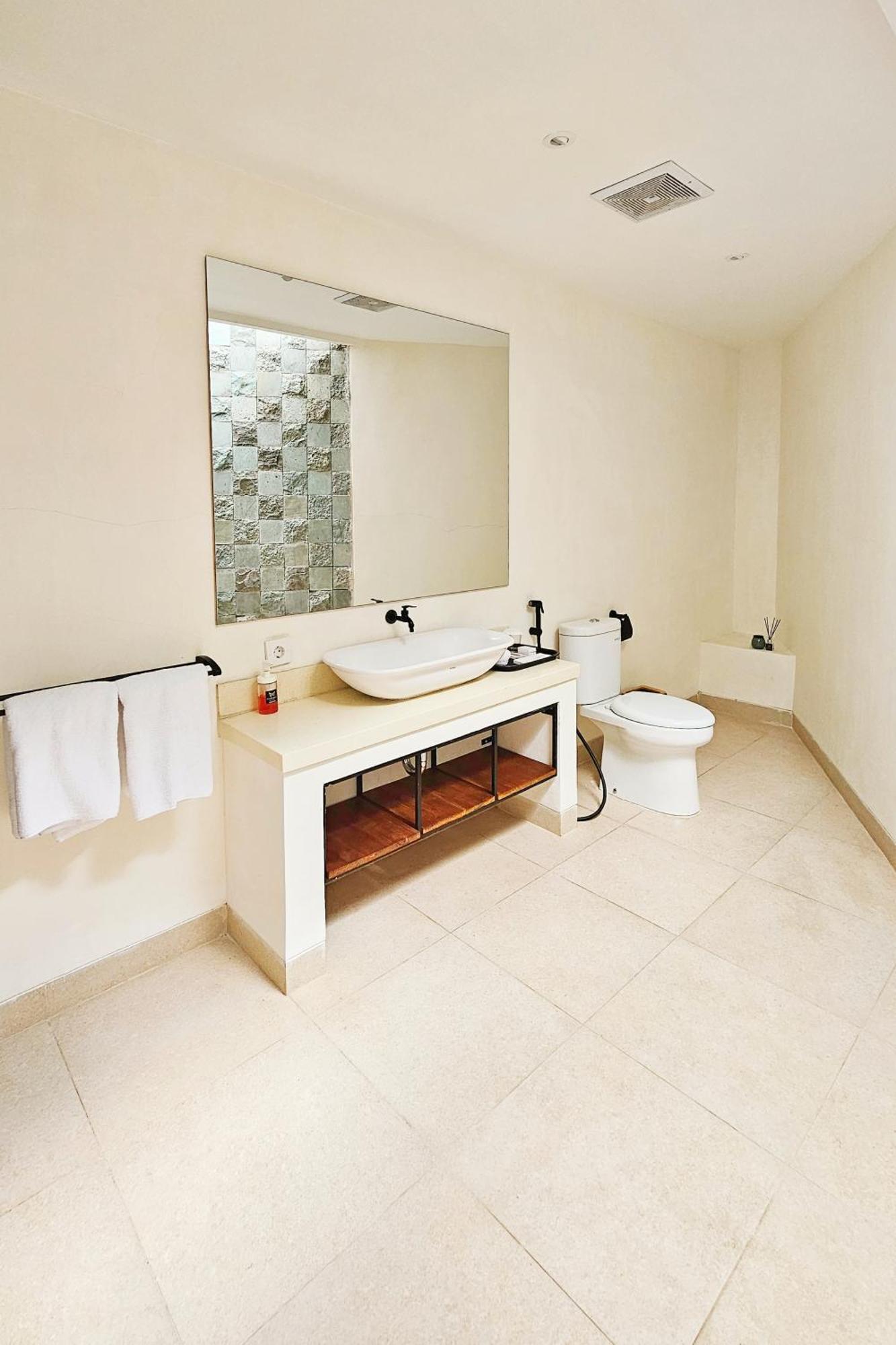 Maribel Bali Villa *